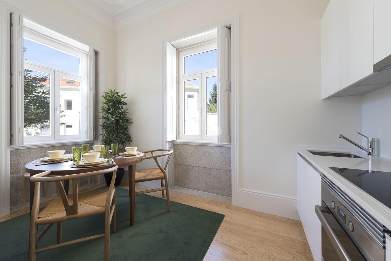 City Center Chill Apartment By Lovelystay بورتو المظهر الخارجي الصورة