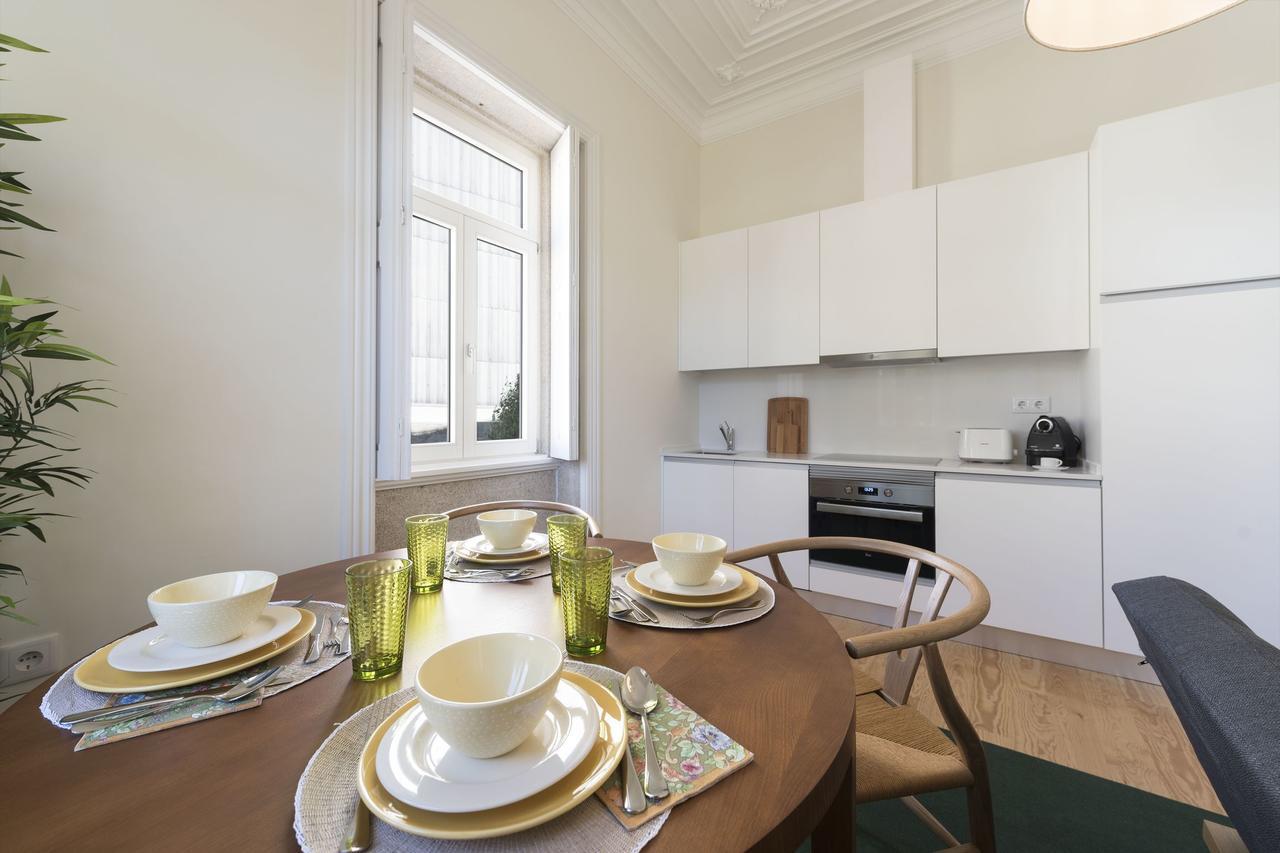 City Center Chill Apartment By Lovelystay بورتو المظهر الخارجي الصورة
